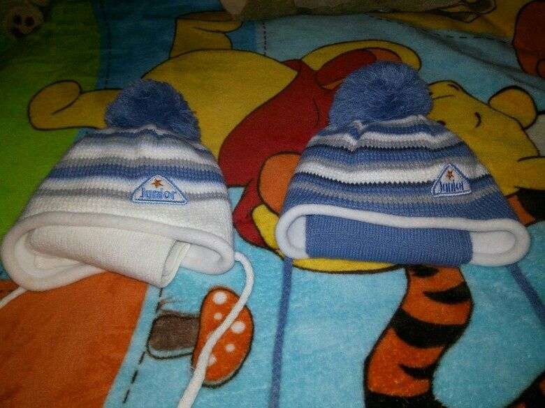 Продам зимние шапки