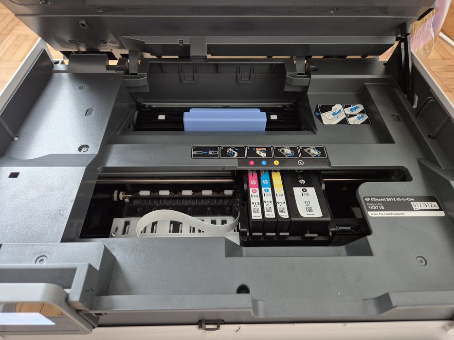Принтер HP Officejet 8012