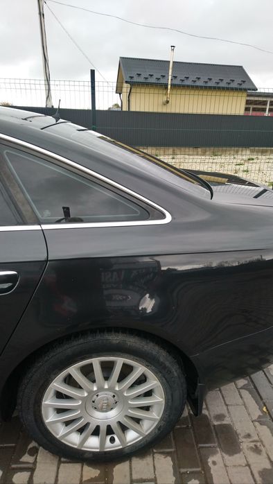 Продасться Ауді А6 с6 седан 2004р. Має непоганий вид.