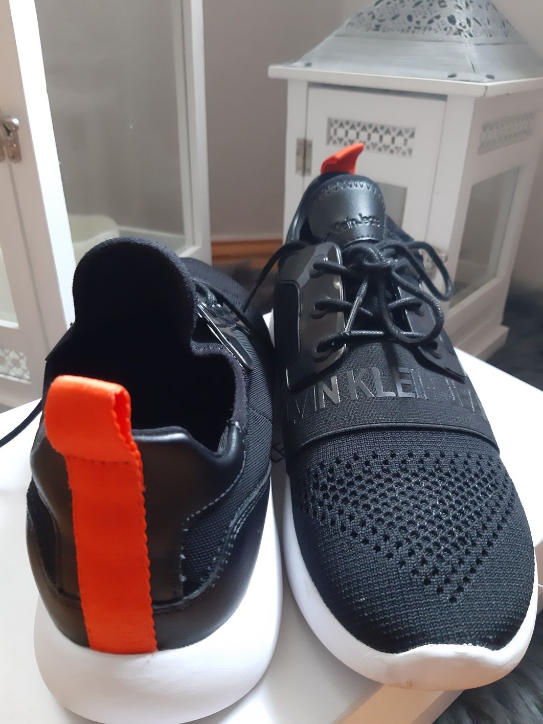 Calvin Klein roz 40