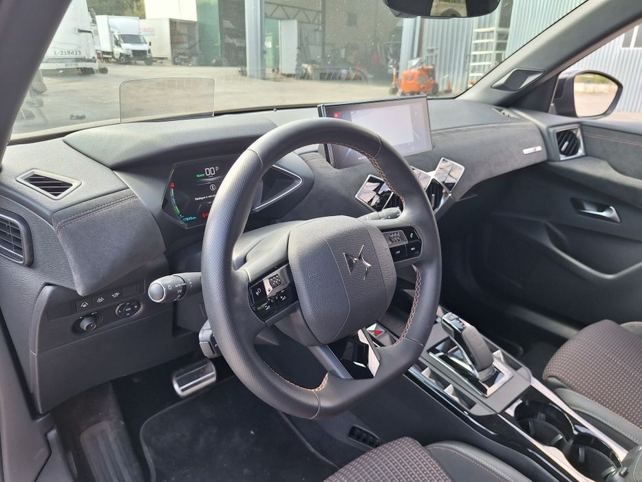 DS DS3 Crossback E-TENSE PERFORMANCE LINE