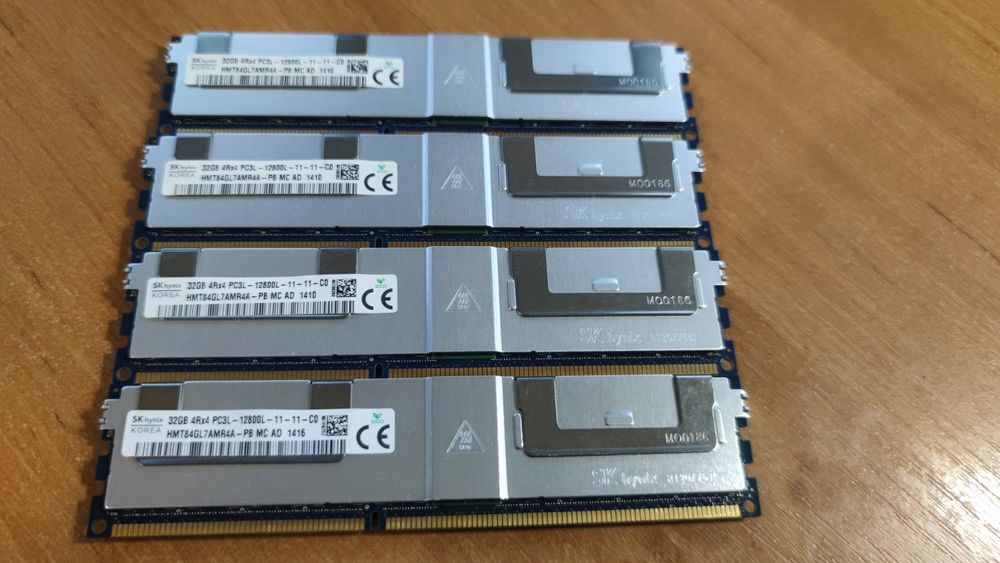 ОЗУ Hynix 32GB ECC Reg DDR3 серверна