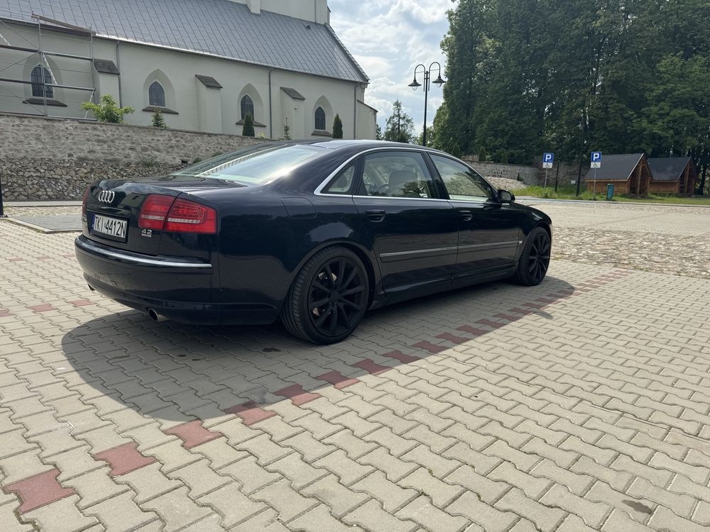 Audi A8L d3 4.2 /LPG