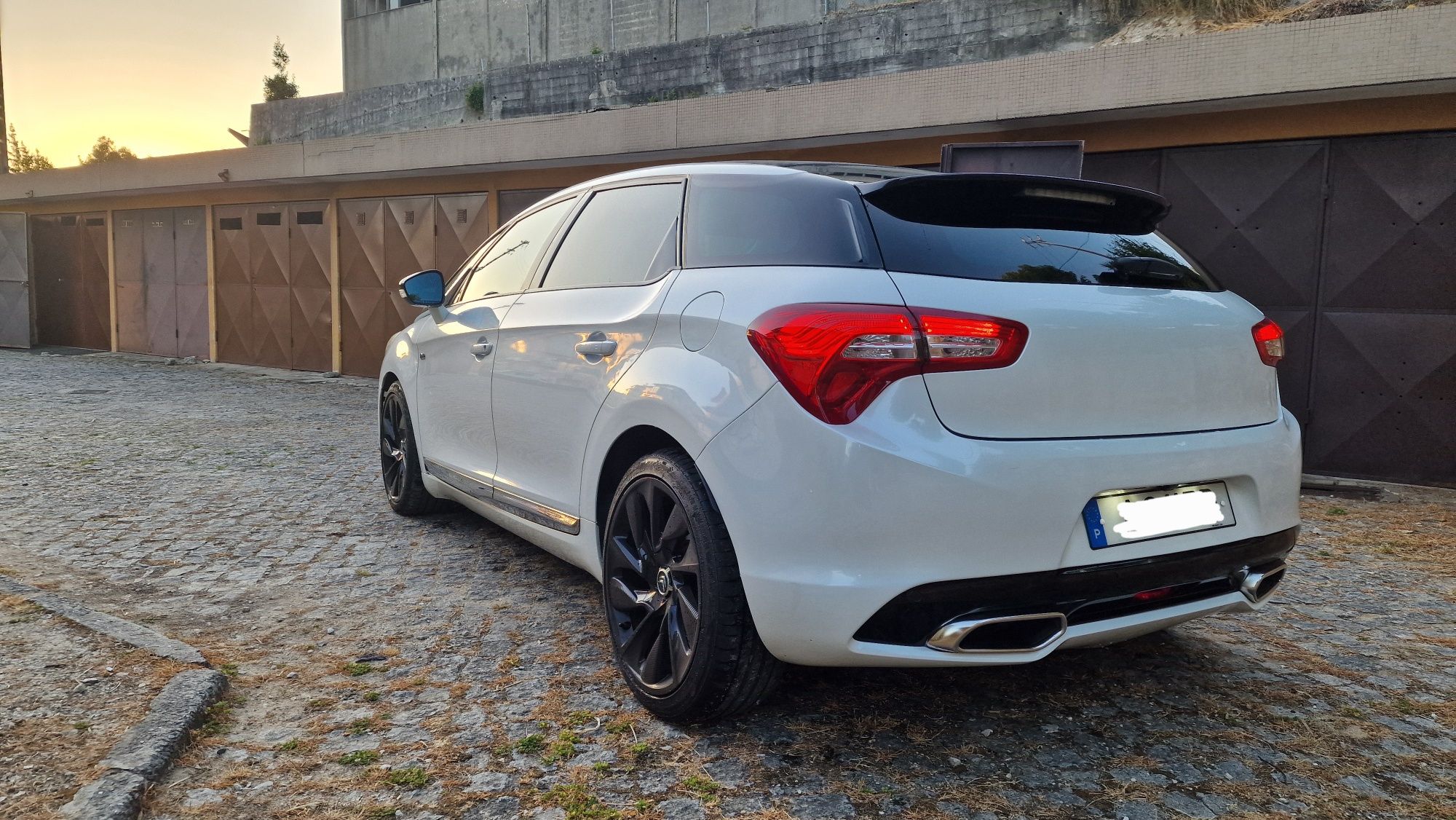 Citroen ds5 hybrid sport chick
