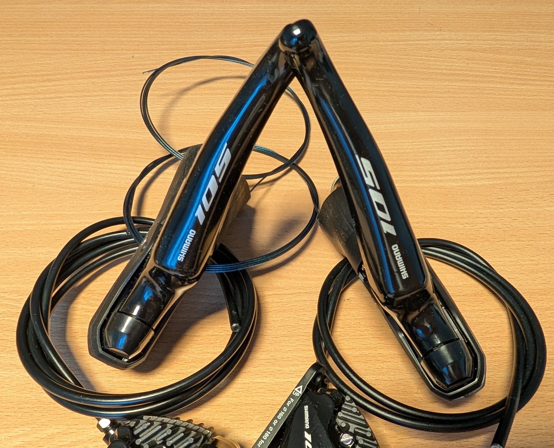 kpl. P+T Shimano 105 2x11 ST-R7020 BR-R7070 klamkomanetki + hamulce