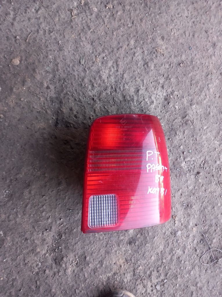 Lampa prawy tył kombi volkswagen Passat b5 97-00r