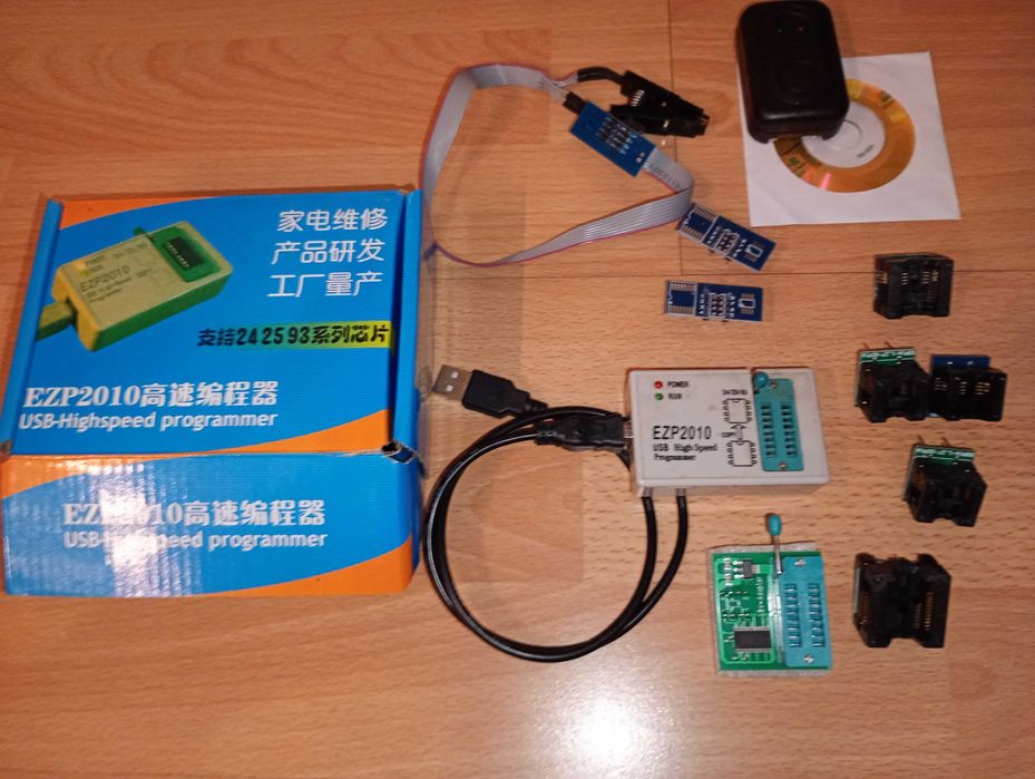 Programator pamięci EZP2010 + Adapter Bios Flash SPI 1,8V + podstawki