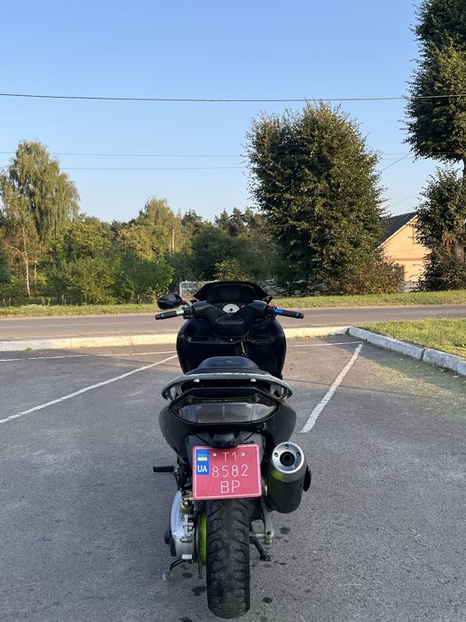 Скутер, мотоцикл yamaha t-max 500 (не honda, suzuki)