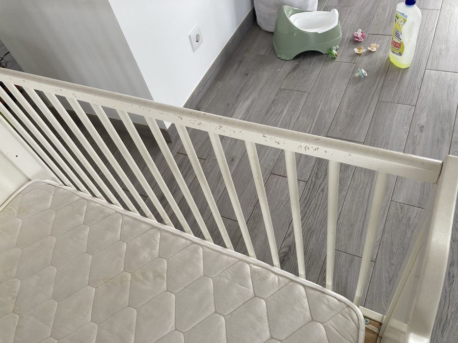 Berço + colchão para bébé