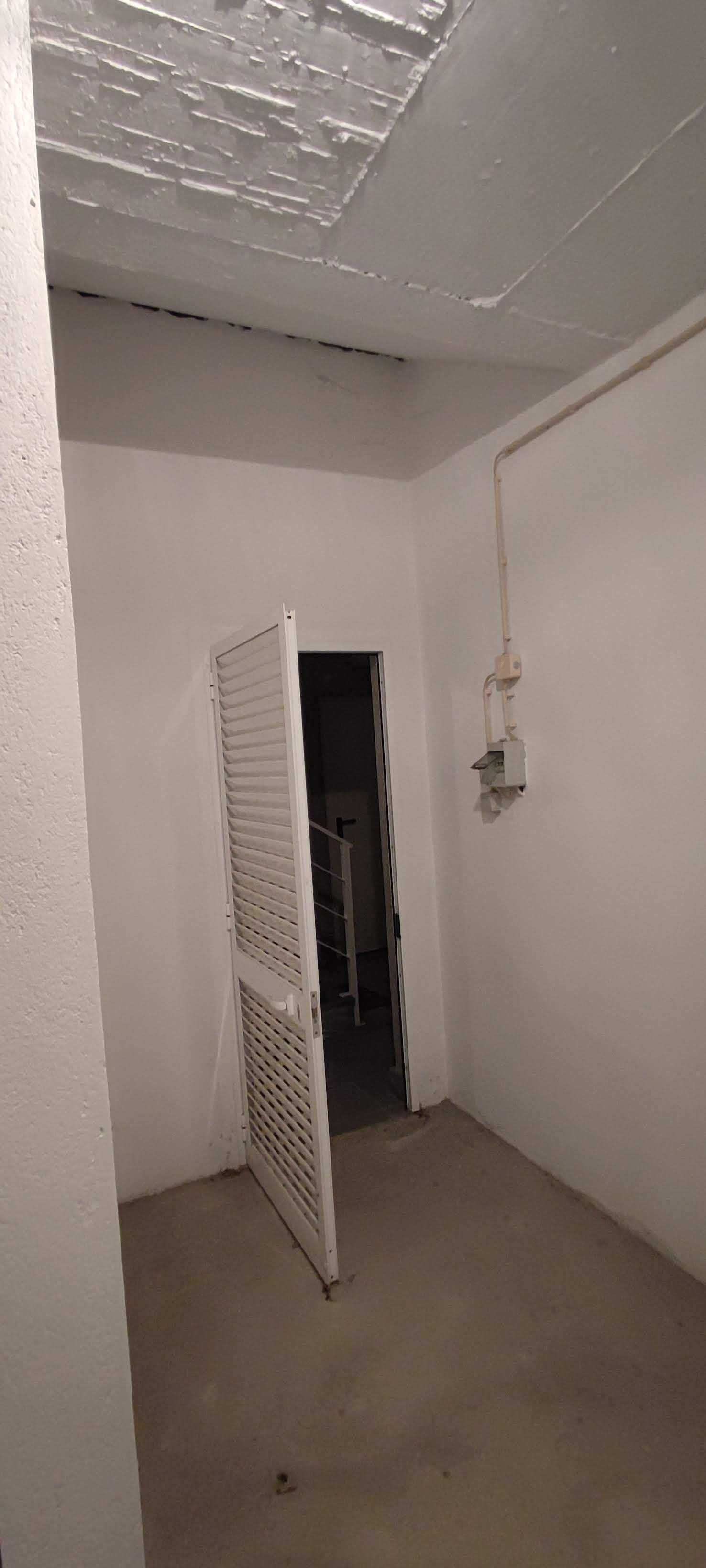 BOX Arrumo _ Seroa _ Paços de Ferreira