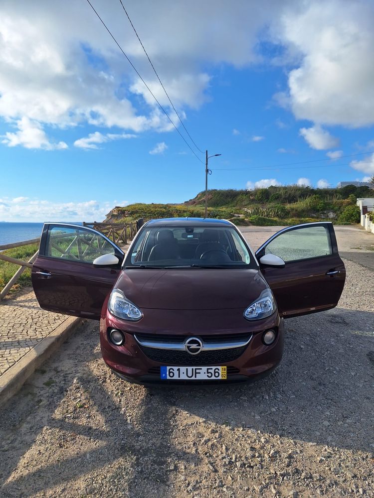 Opel Adam 2018 com 50.000 kms
