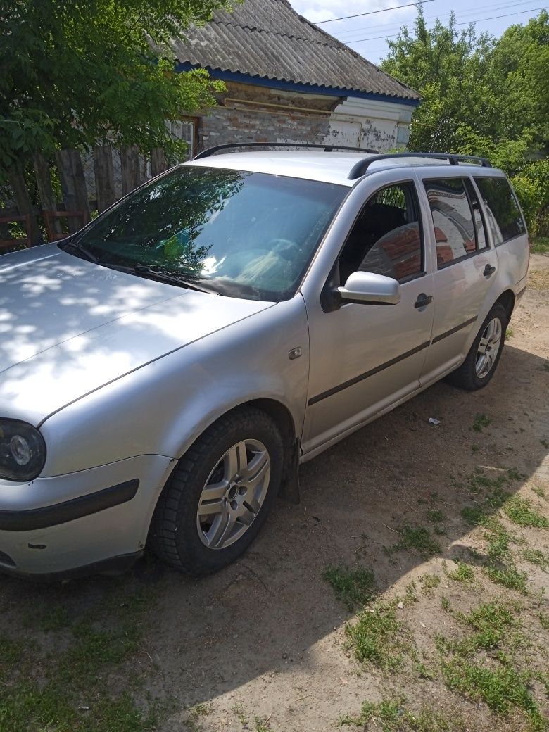 Golf 4 універсал