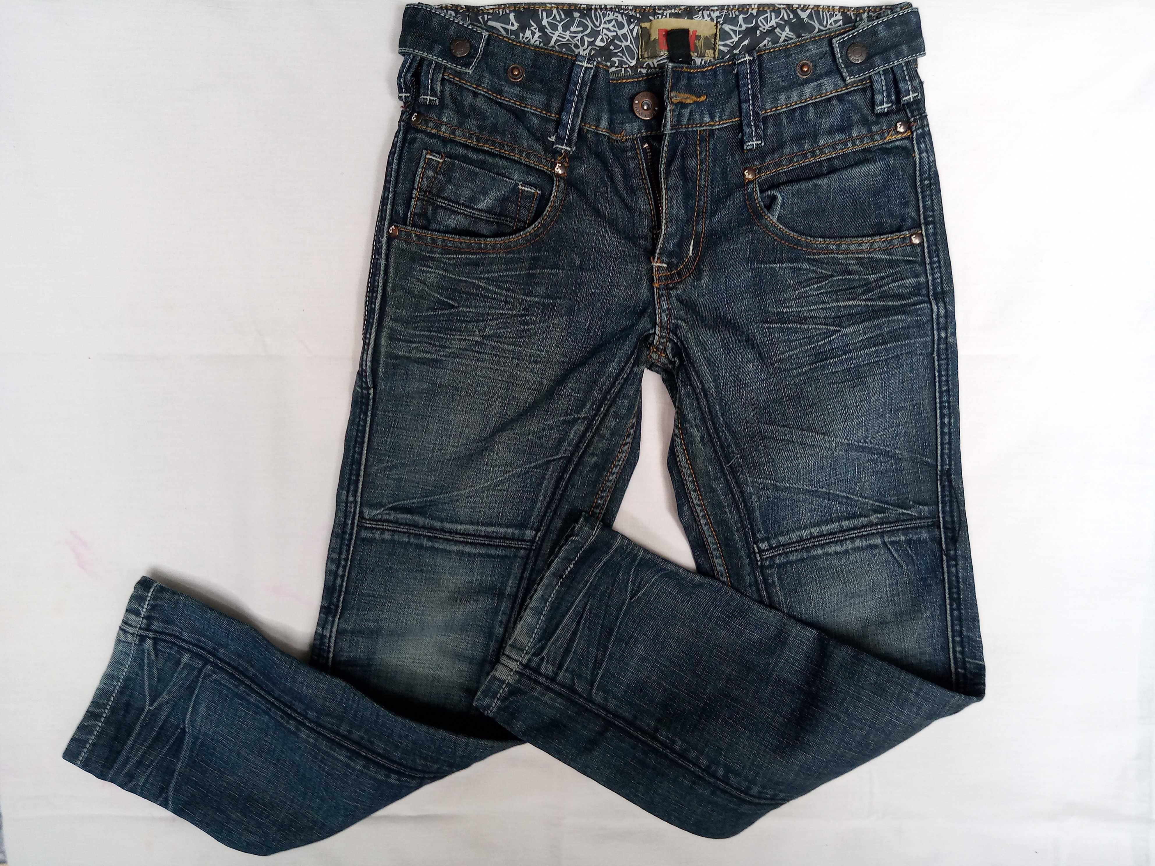 Chłopięce spodnie dżinsowe; r. 140, 10 lat
