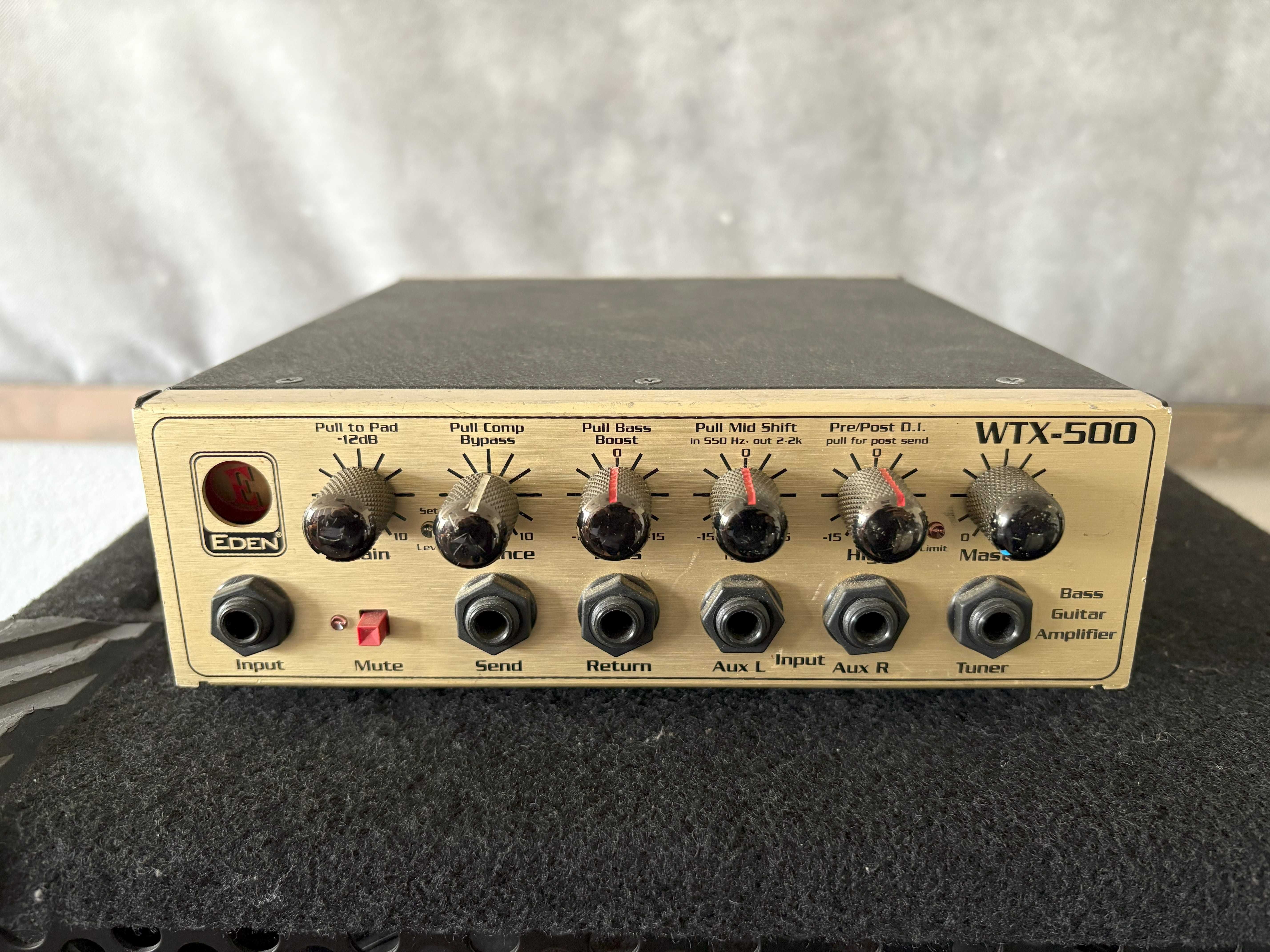 Coluna Mark Bass + Cabeça Eden WTX