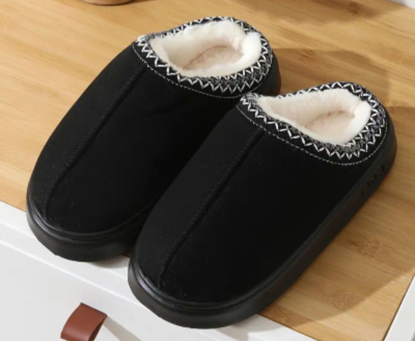 Тапки для вулиці і дому