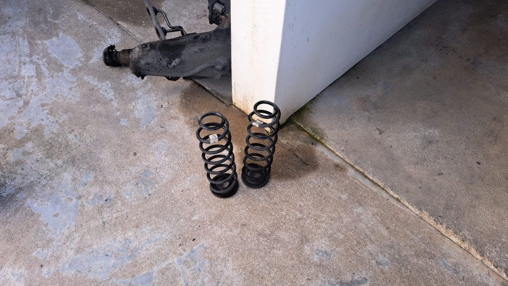 Molas suspensão traseiras SEAT Leon