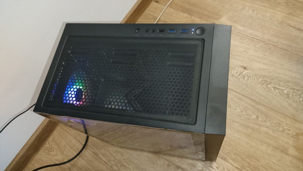 PC RGB gry R5 1600AF 6/12 DDR4 16GB RX5600XT 6GB 600W 1,25TB W11 WiFi