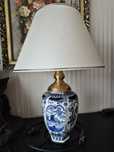 Stara sygnowana lampa porcelanowa
