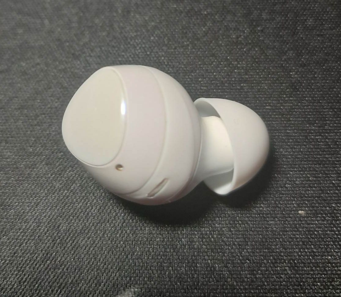 Słuchawki bezprzewodowe douszne SAMSUNG GALAXY BUDS