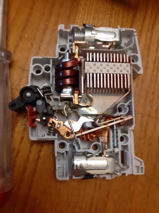 Перебрать, переделать, перепаковать автоматы от 10А до 63А