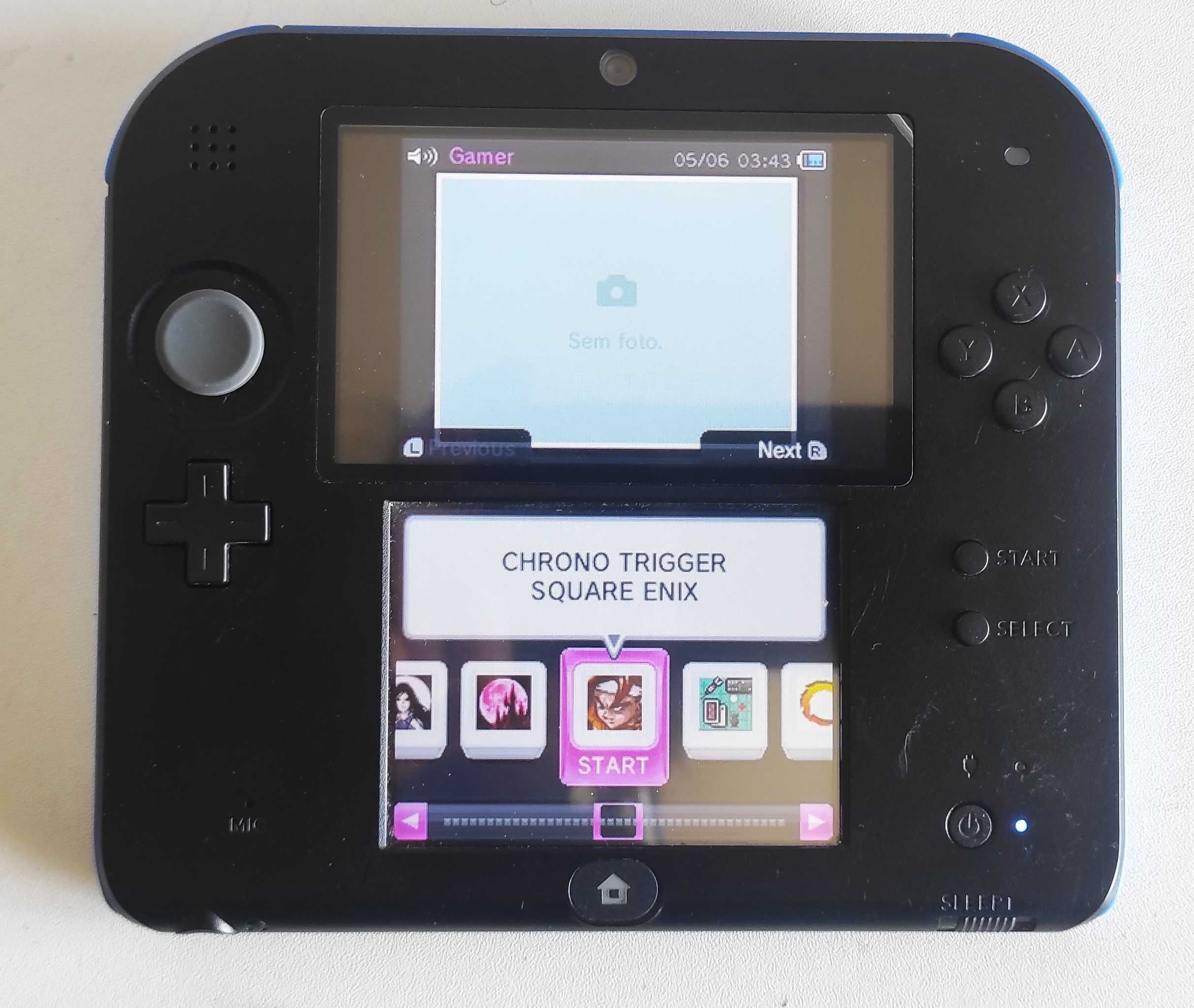 Nintendo 2DS Desbloqueada - Cartão 128 GB - Excelente Estado