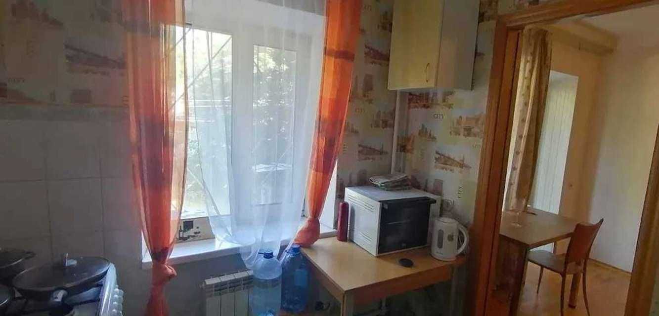 Продам 3 кімн. Проспект Повітряних сил. Гарне планування.