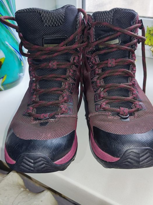 Merrell, waterproof