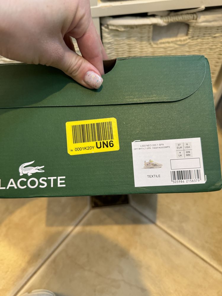 Lacoste кросівки 37 р