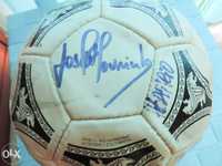 Bola autografada - Mourinho, Sir Bobby Robson, Cherbakov etc. - scp 1