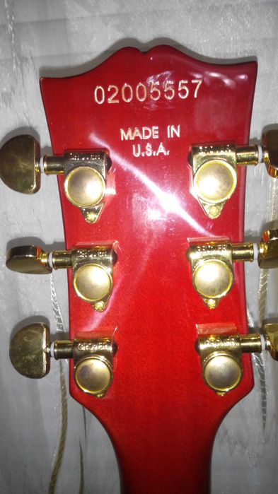 Продам  эл.гитару GIBSON LES PAUL