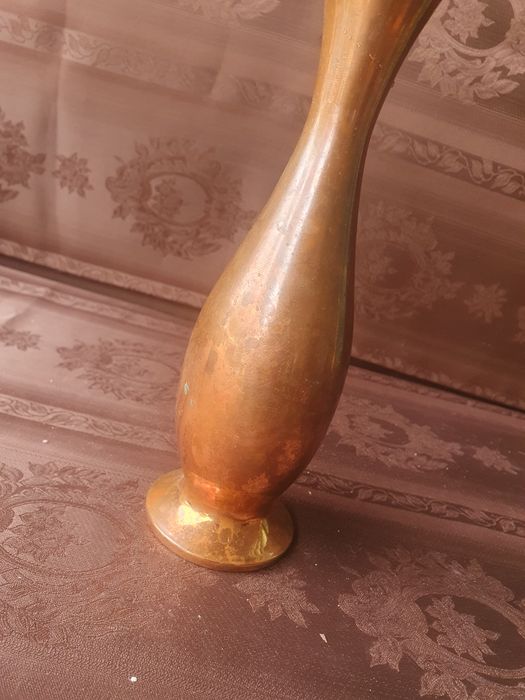 37. Wazonik około 300ml