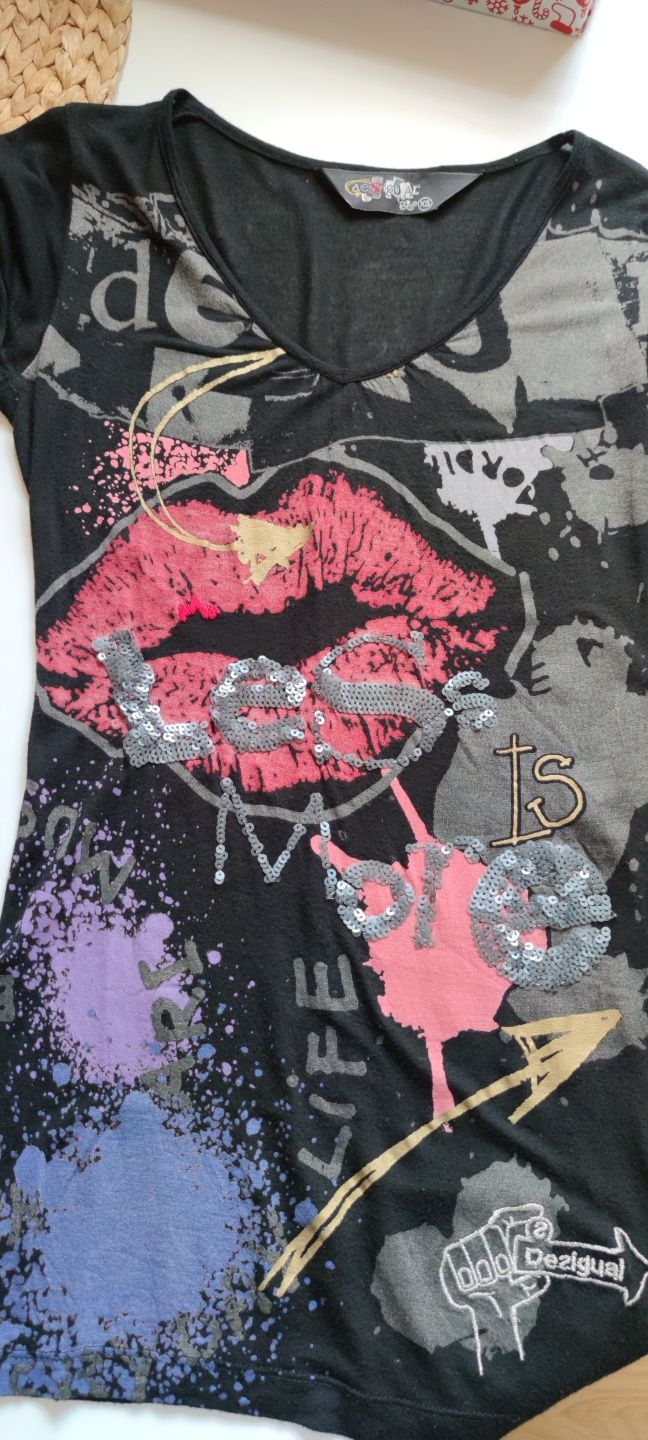 T-shirt bluzka koszulka damska XS/34 Desigual kolekcja Less is more