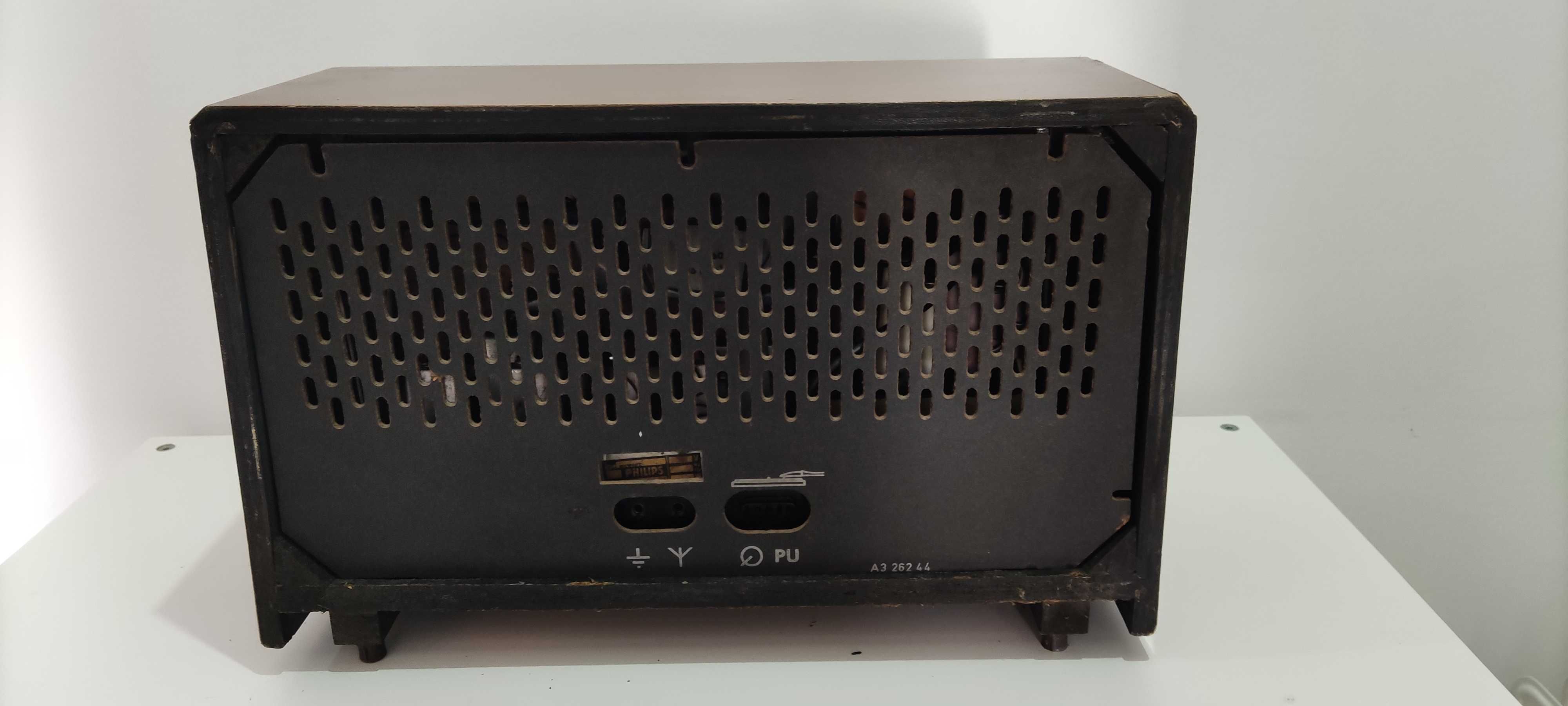 Vintage _ Rádio Philips com 80 anos