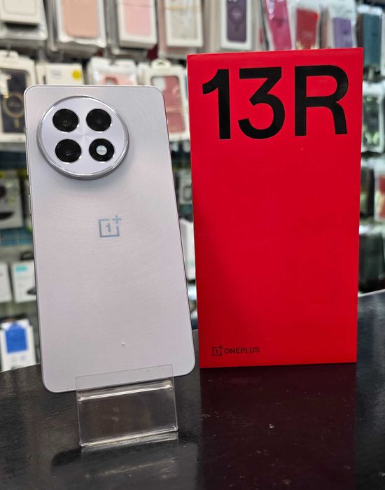 OnePlus 13R 12/256gb, bez rat. Gwarancja Media do 06.2027r. CH Domino