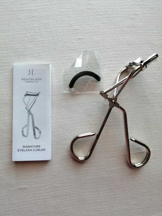 Zalotka do rzęs revitalash