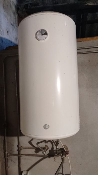 Cilindro de esquentador como novo