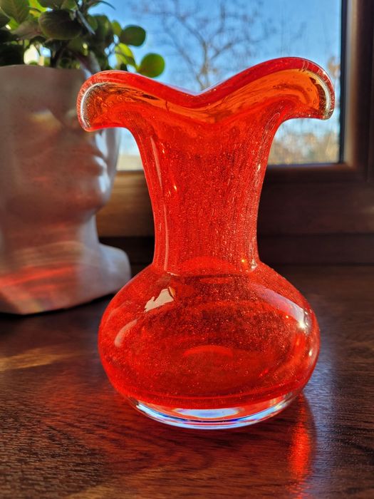 Kolorowy - czerwony wazon