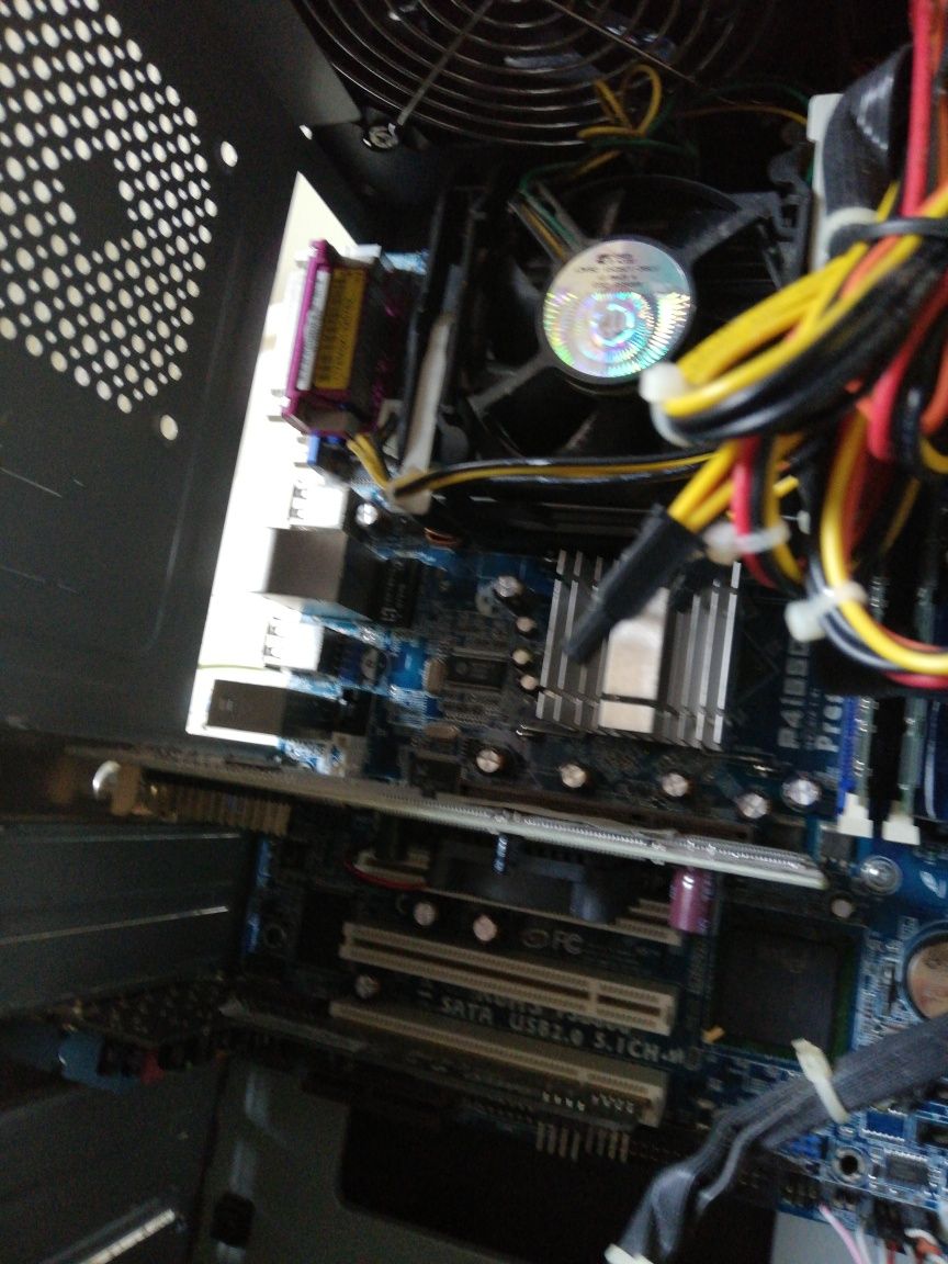 Torre Pc pentium 4 sem disco