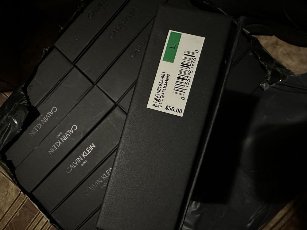 Труси Calvin Klein