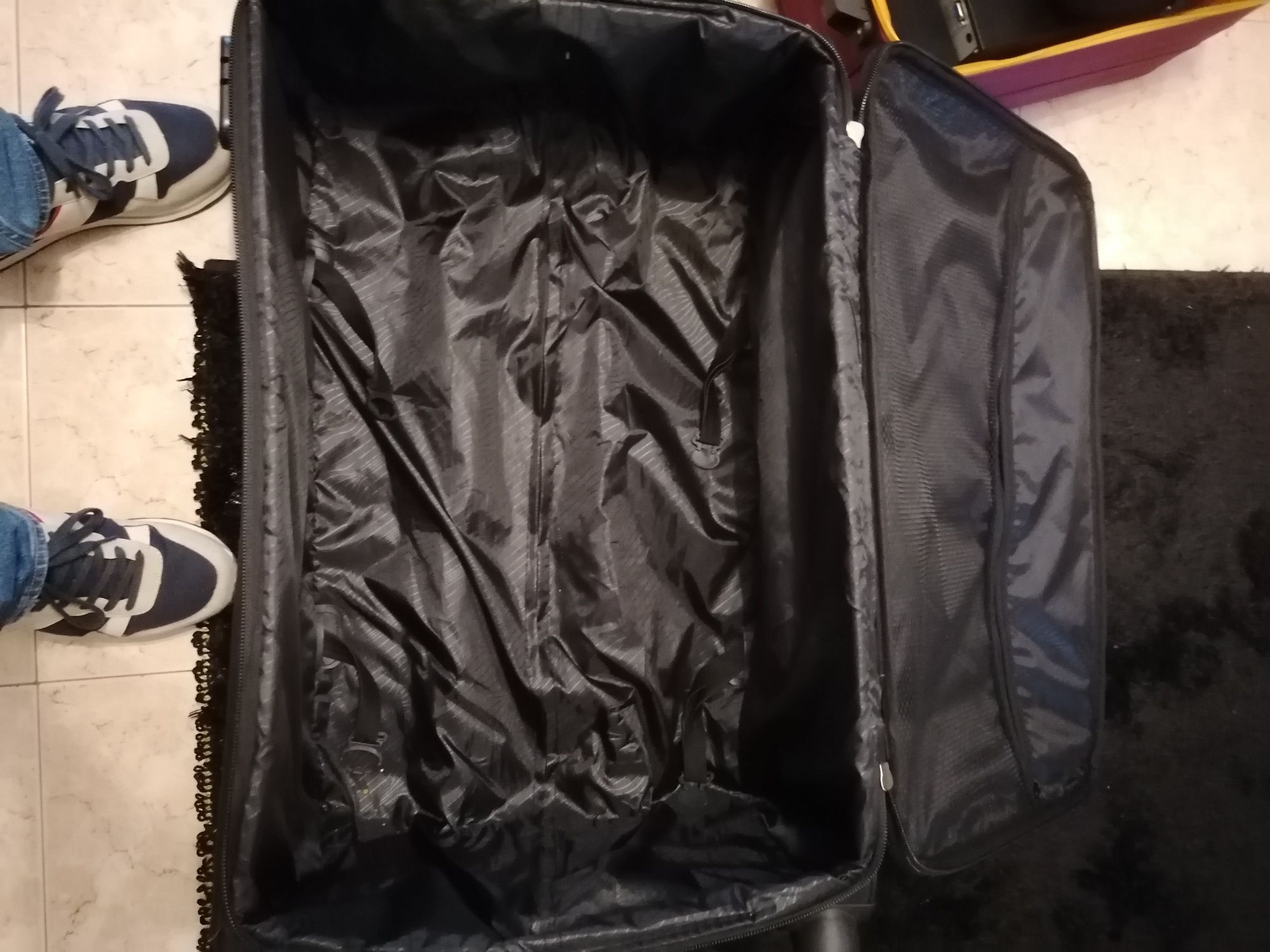 Mala de viagem preta