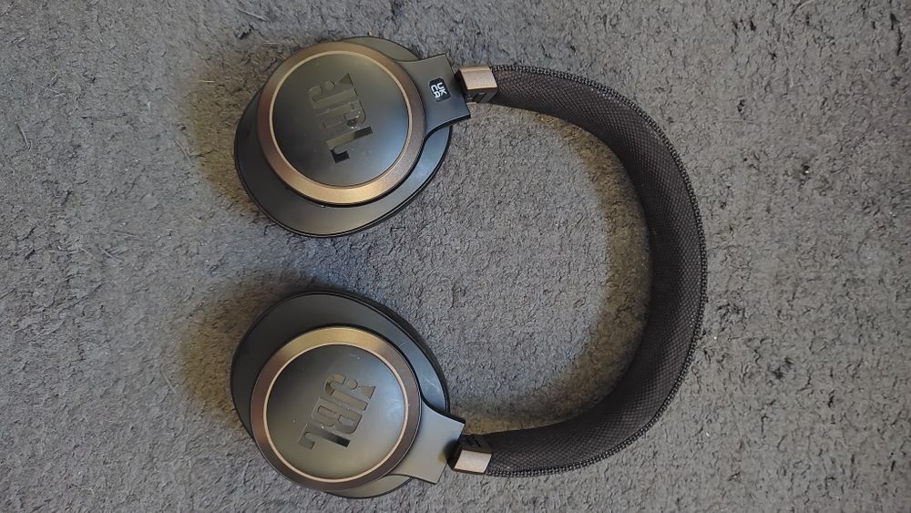 Słuchawki bezprzewodowe nauszne JBL Live 650BTNC ANC