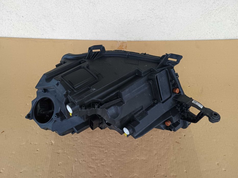 Lampa przód przednia prawa SKODA KAMIQ 19- FULL LED ORYGINAŁ OE