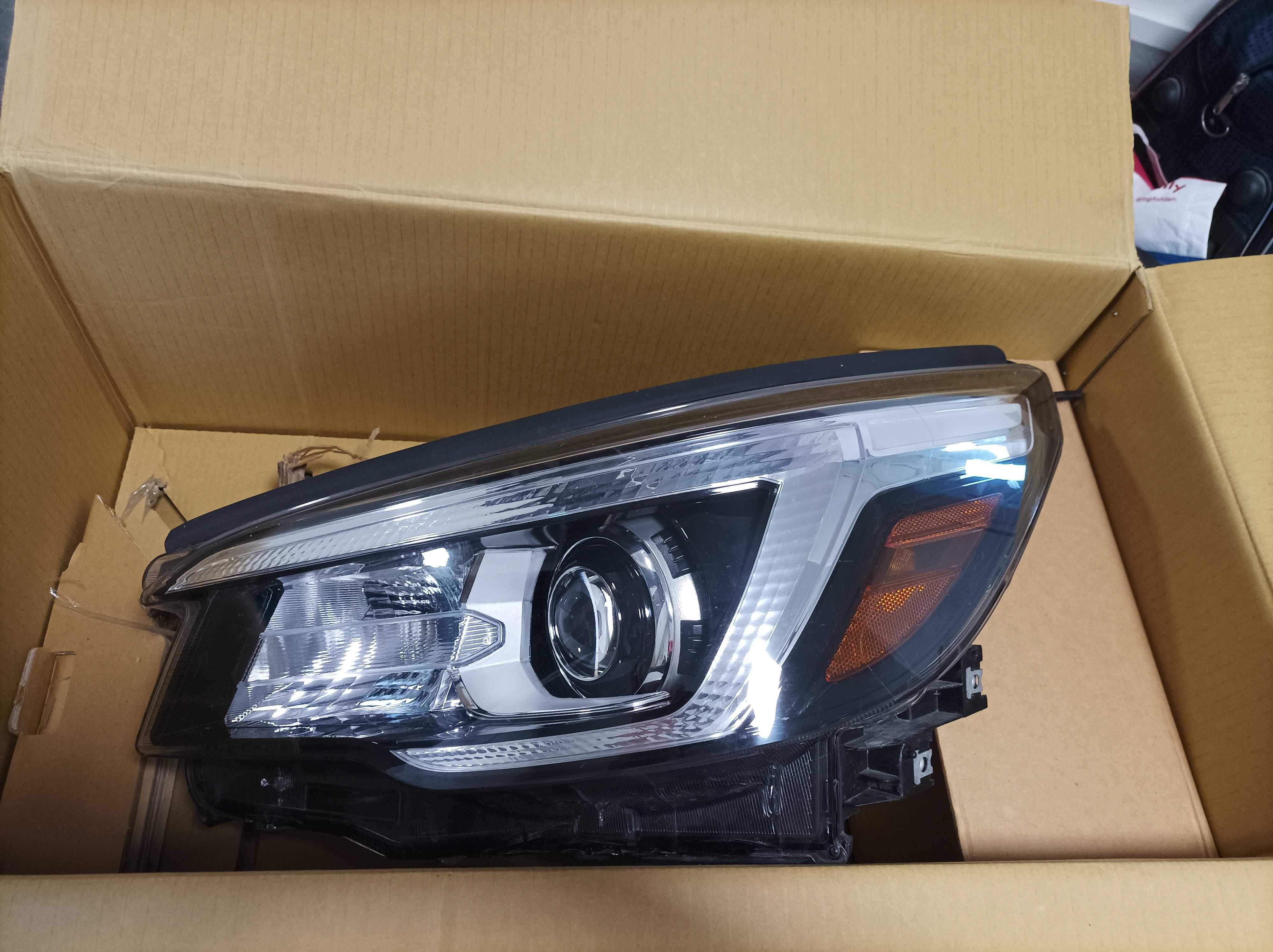 Фари головні TYC Subaru Forester SK 2019-2022