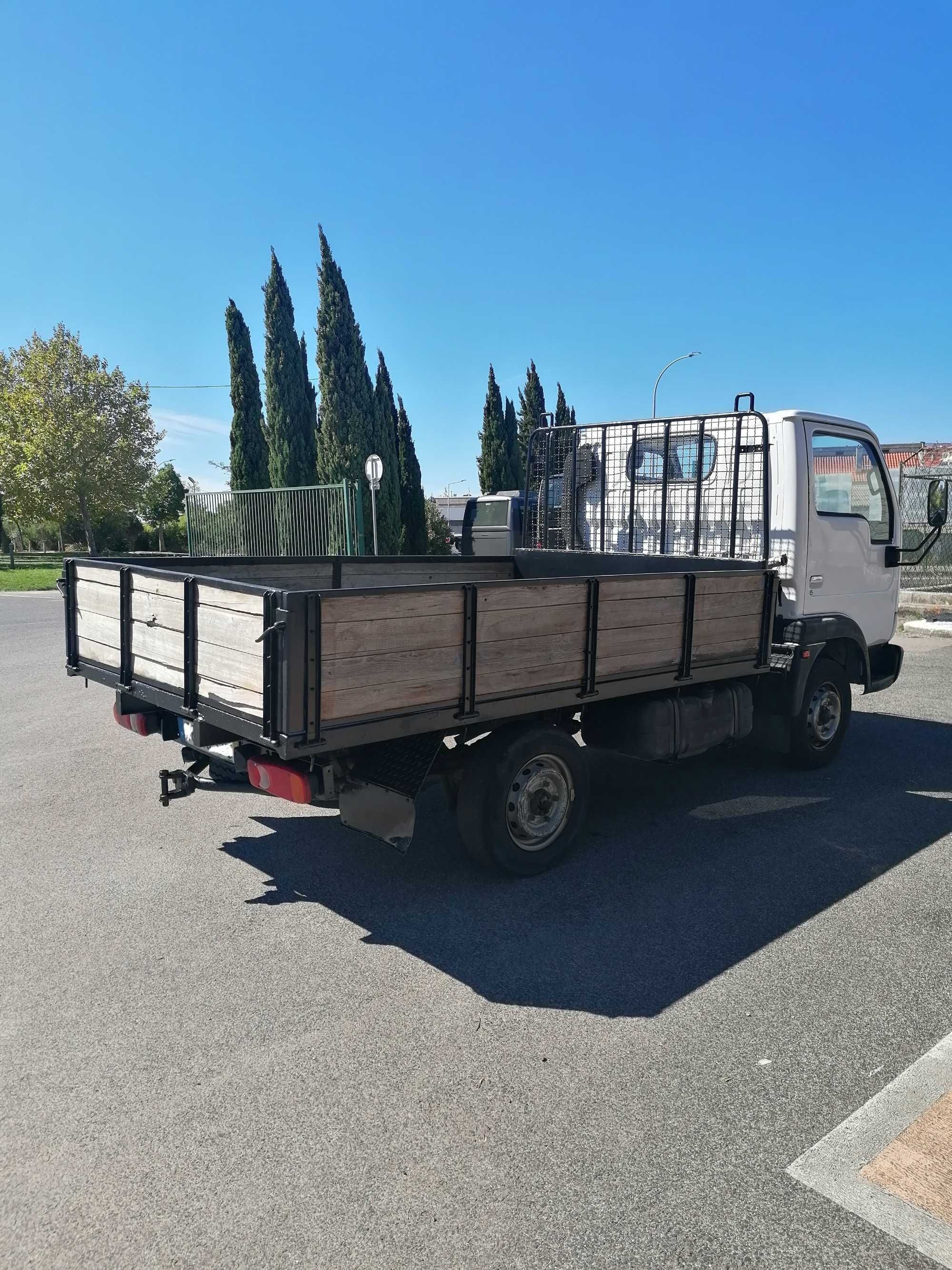 Nissan Cabstar 2002