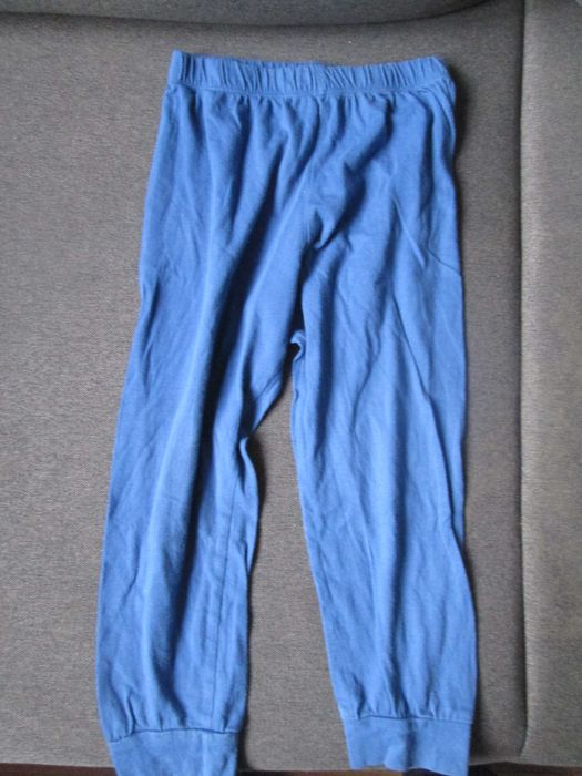 piżama dół, spodnie 110 dresy, lekkie cienkie, stan -b.dobry