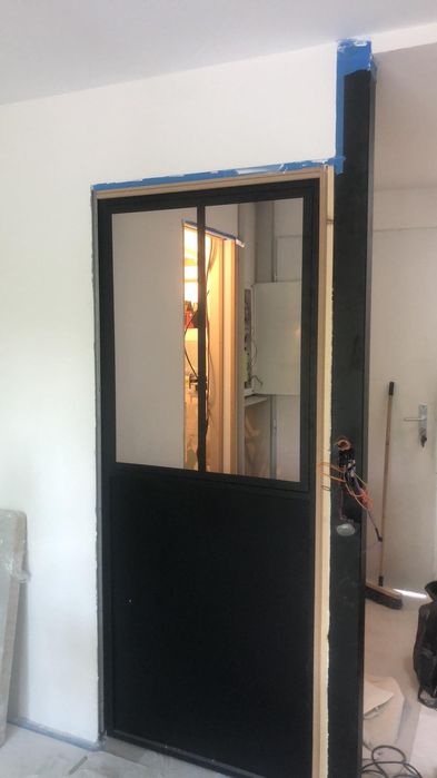 Drzwi przesuwne loft, szklane, metalowe, loftowe