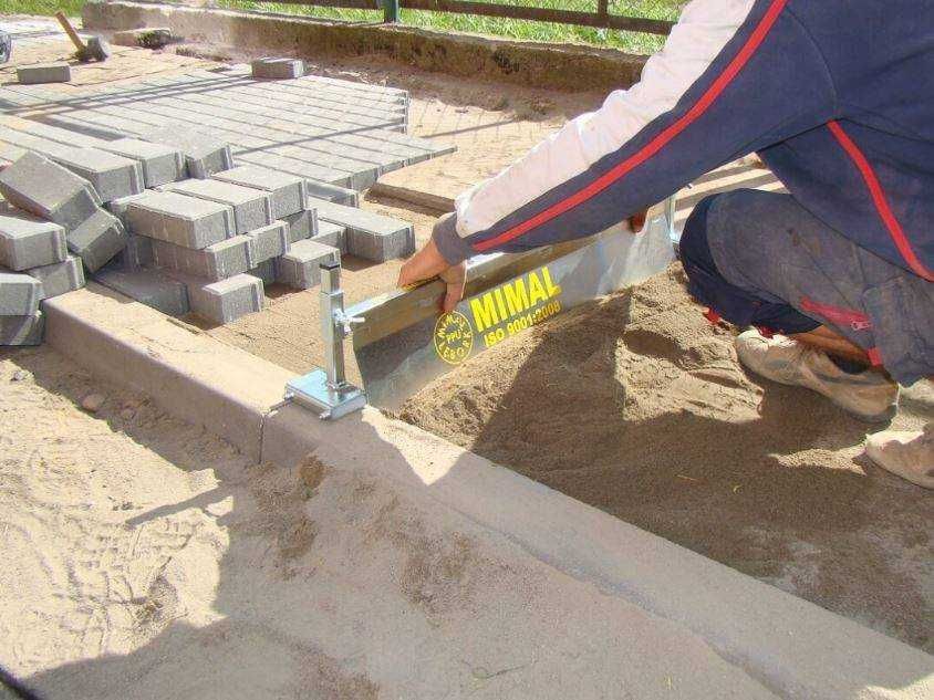Listwa Zgarniająca Łata Profilująca Mimal LZ3 1,5 - 2,6 cm + uchwyty