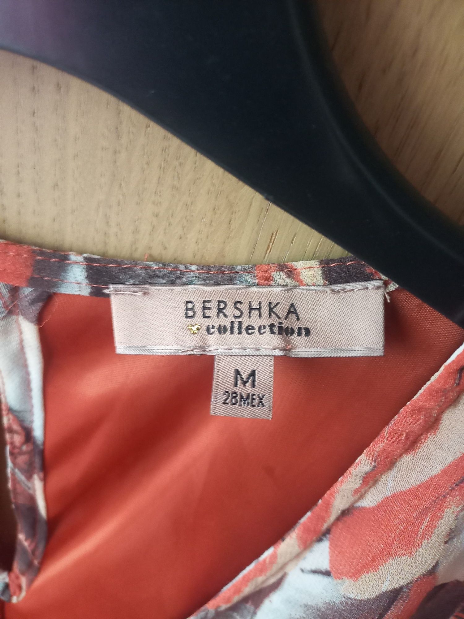 Vestido Bershka nunca usado