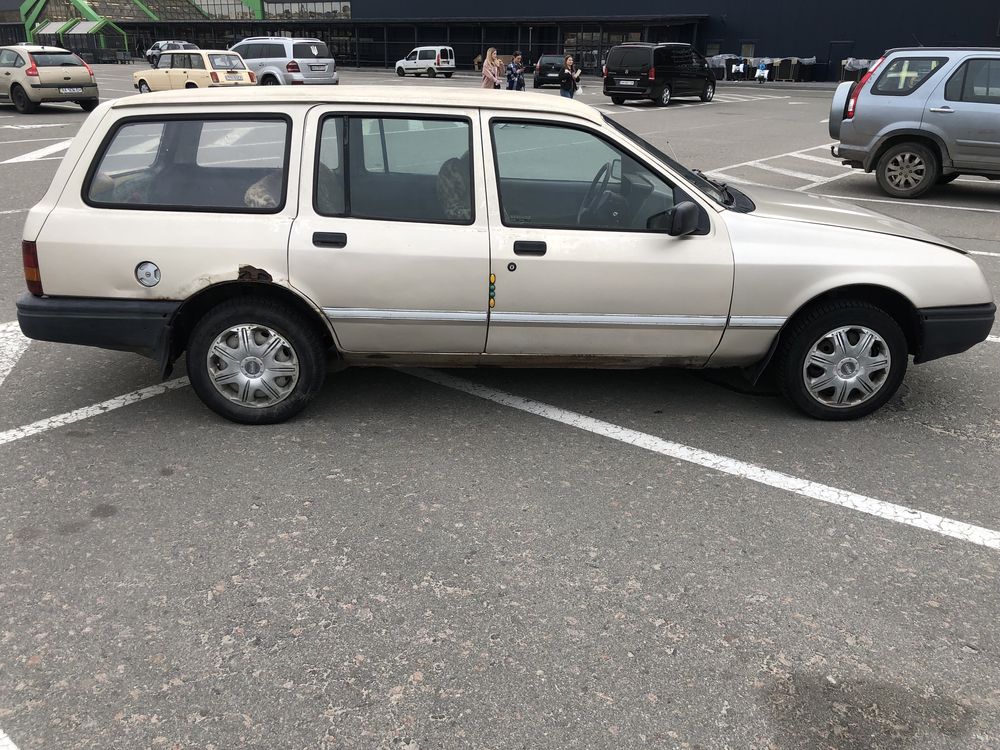 Ford Sierra 2.0 бензин