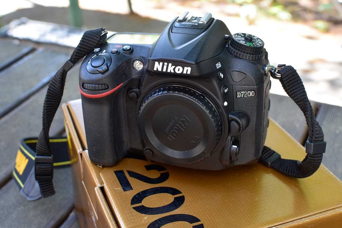 Nikon D7200 +dodatkowa org. bateria przebieg 4153
